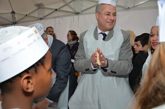 Bussy-Saint-Georges ► Fête du pain : la boulangerie géante a reçu 380 élèves des écoles de la ville [Diaporama]