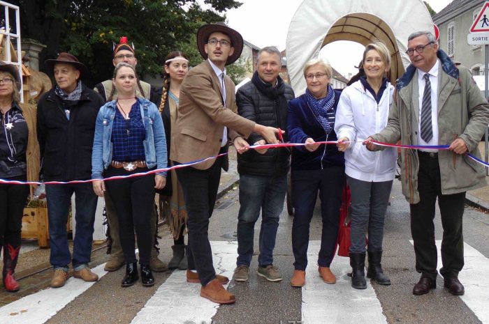 Lizy-sur-Ourcq ► La foire d’automne sur le thème du Far West n’a pas échappé à la pluie [Diaporama]