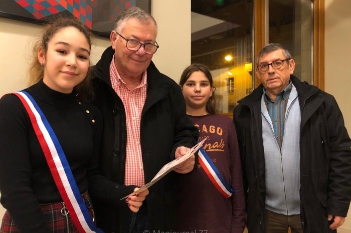 Villeparisis ► Le Souvenir français a remis un diplôme à des élus du conseil municipal des jeunes