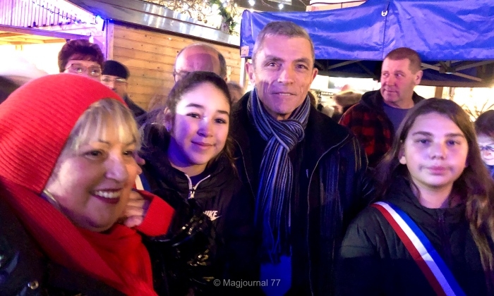 Villeparisis ► Les chants de Noël ont accompagné le marché [Vidéo]