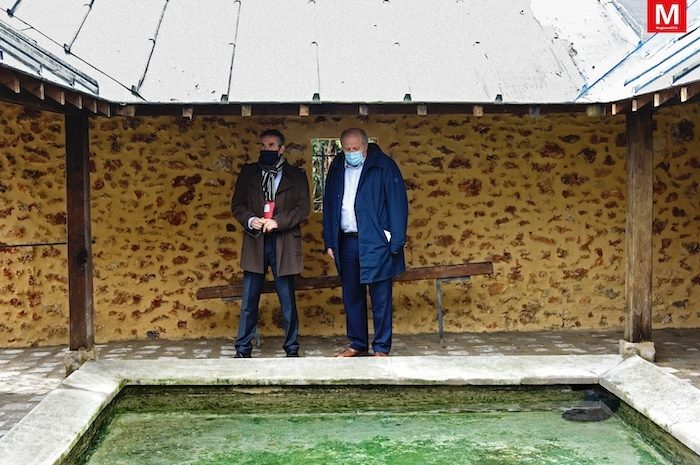 Crécy-la-Chapelle ► [Vidéo] A Montbarbin, le lavoir a été rénové : visite avec le sous-préfet et le maire