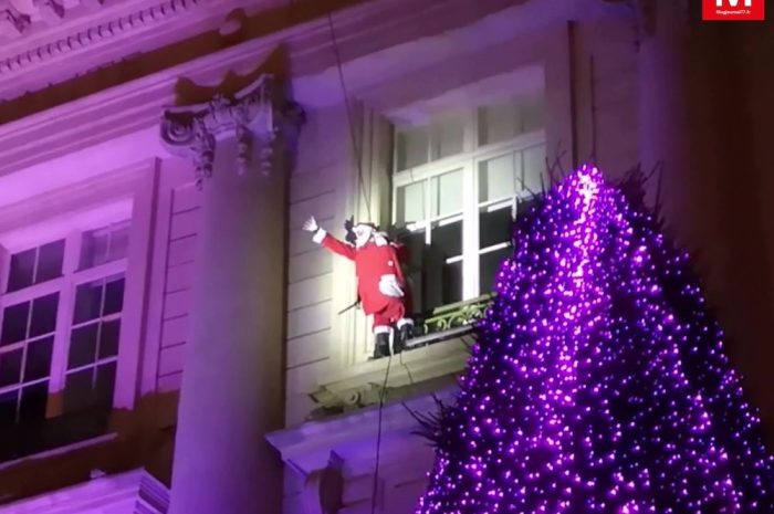 Meaux ► [Vidéo] Descente en rappel de la mairie et patinage : le Père Noël a fait le show 
