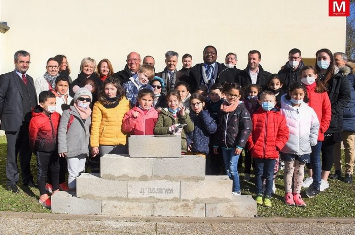 Courtry ► [Vidéo] La première pierre de l’extension de l’école Jacques-Brel a été posée