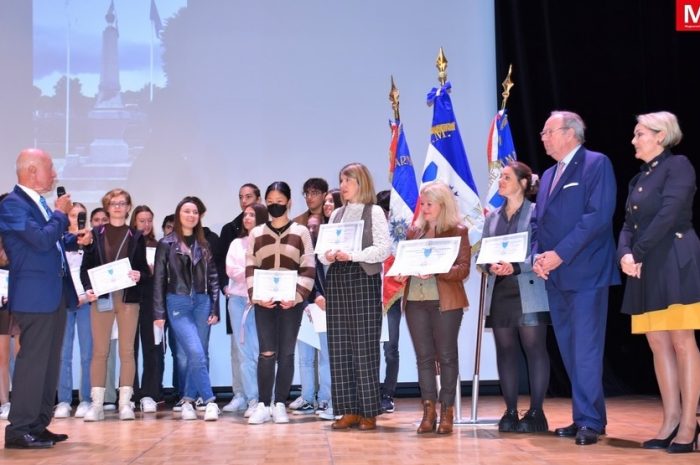 Croissy-Beaubourg ► [Vidéo] Ordre national du Mérite : des prix de civisme ont été décernés à des jeunes