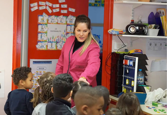 Villeparisis [Vidéo] : La Ville et l’inspection académique clarifient le rôle des atsem à l’école maternelle 