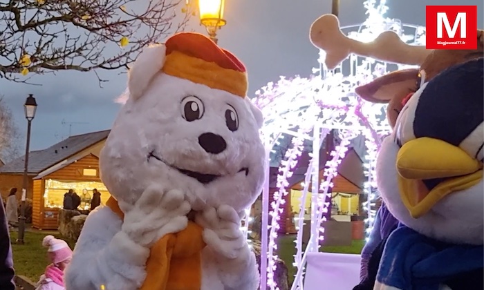 Saint-Pathus ► [Vidéo] Marché de Noël : mascottes, Père Noël, ours polaires géants… tout y était pour assurer le succès