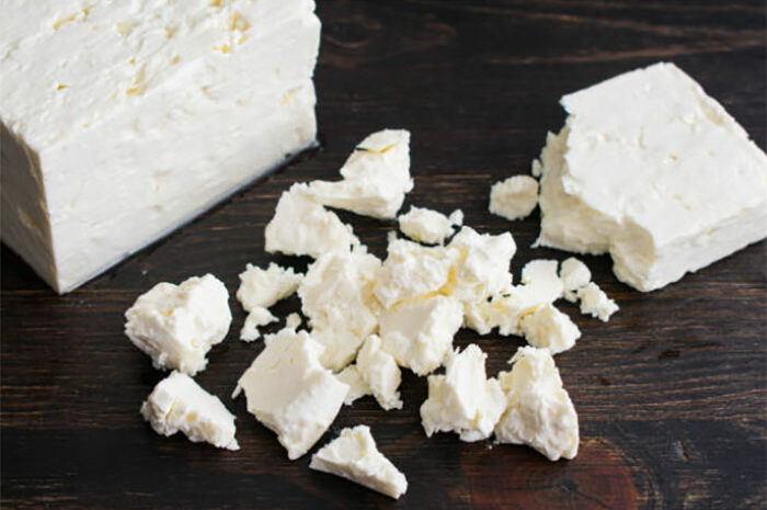 Santé ► Des morceaux de verre dans le fromage : Salakis retire le produit de la vente