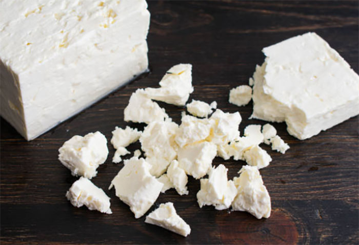 Santé - Des morceaux de verre dans le fromage : Salakis retire le produit de la vente