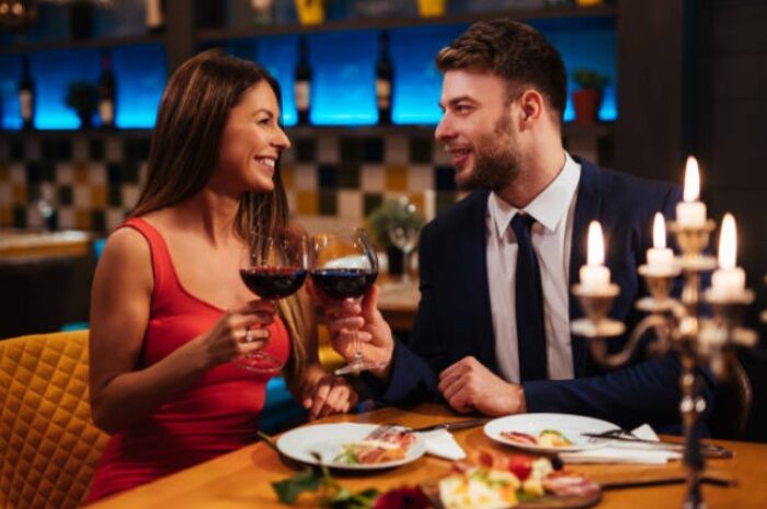 Saint-Valentin ► Les couples ont dépensé 54 euros en moyenne pour un dîner en tête à tête au restaurant