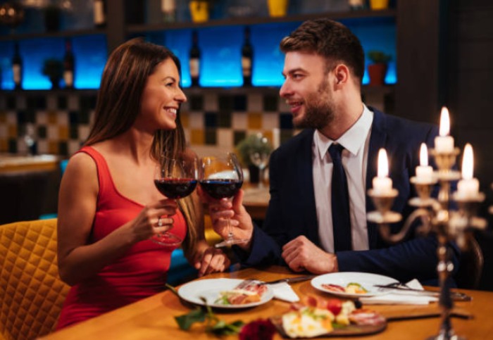 Saint-Valentin : Les couples ont dépensé 54 euros en moyenne pour un dîner en tête à tête au restaurant